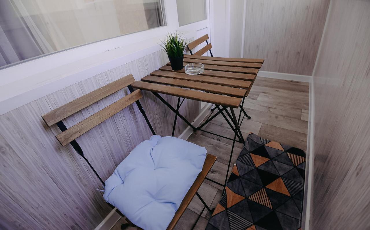 Vip Апартаменты Однокомнатная Квартира Oral Exterior foto
