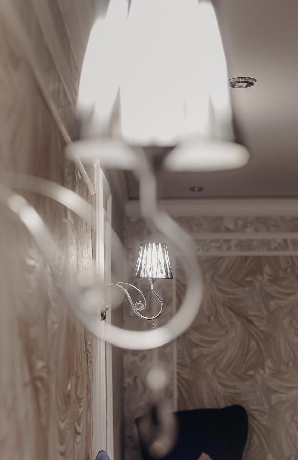 Vip Апартаменты Однокомнатная Квартира Oral Exterior foto